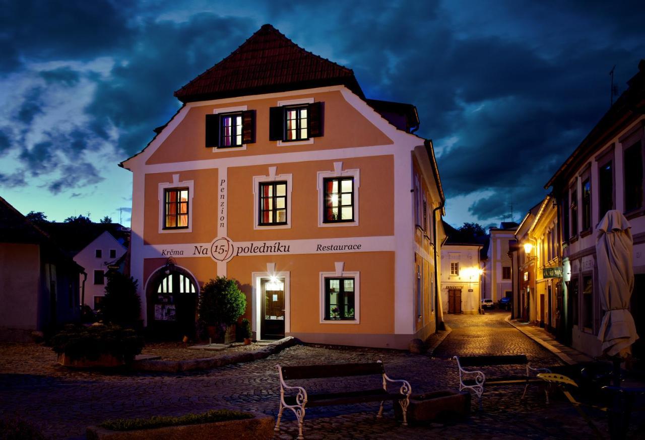 Hotel Penzion Na 15. Poledníku Jindřichŭv Hradec Zewnętrze zdjęcie